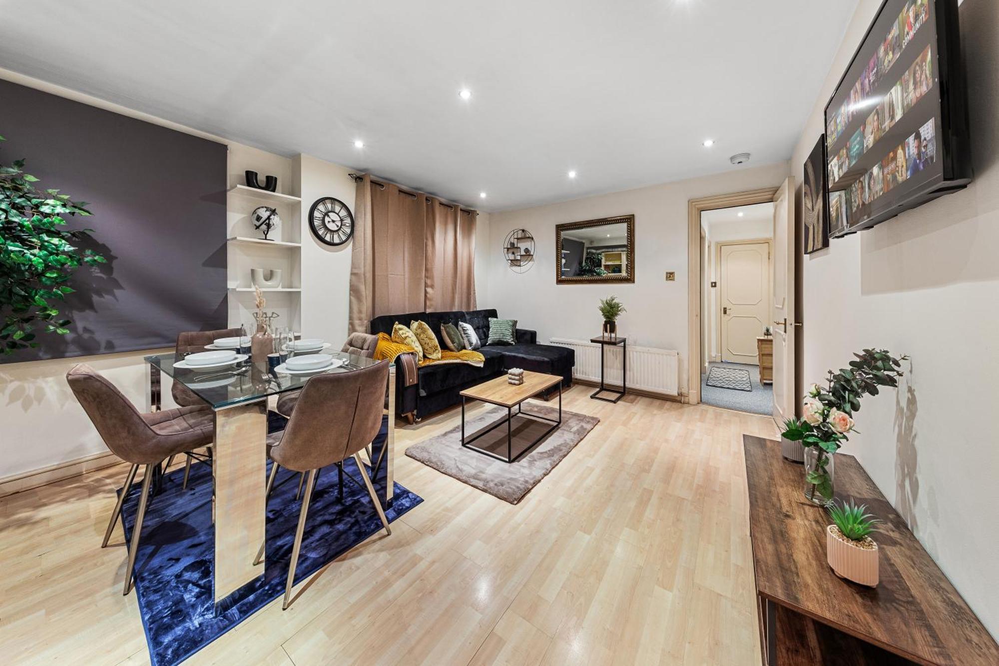 Your Elite Hyde Park Retreat 2-bedroom Luxury Flat Londra
